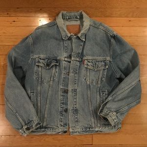 Vintage Levi’s Denim Jacket distressed washed sz L